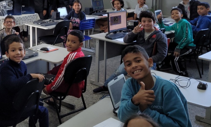 Tecnologia nas escolas.