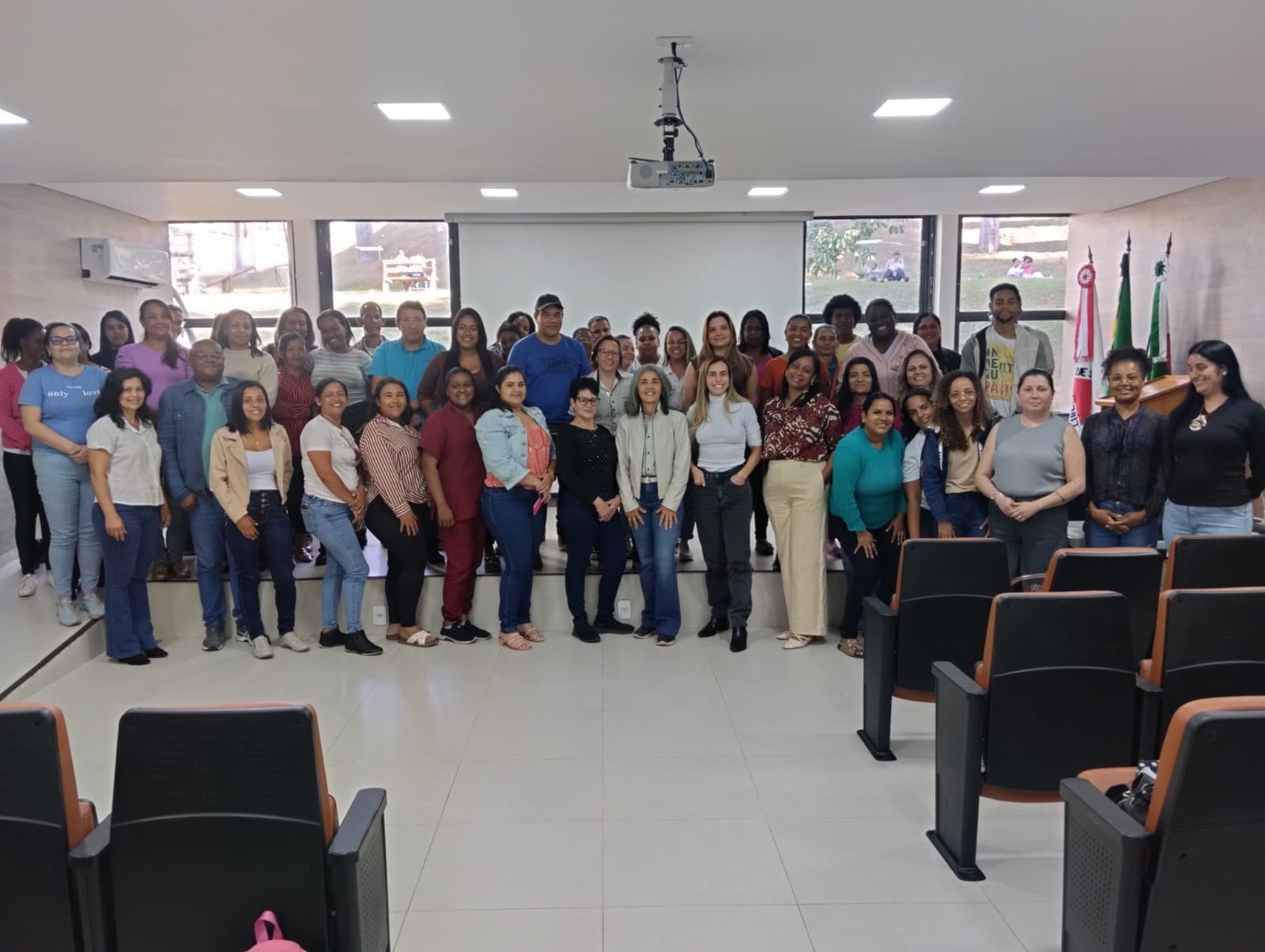 Secretaria de Saúde oferece treinamento a agentes comunitários, gerentes de unidades e coordenadores.