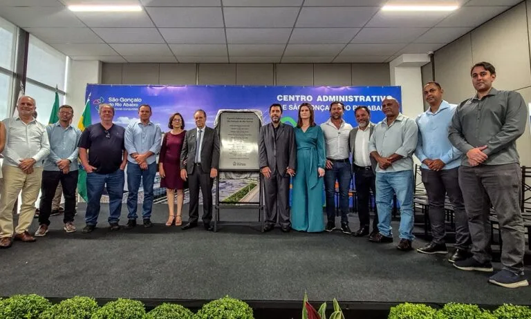 Novo Centro Administrativo consolida modernização da Prefeitura de São Gonçalo do Rio Abaixo.