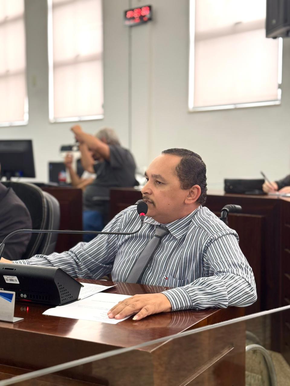 Contrato de concessão, avaliação dos impactos estimados no trânsito local.