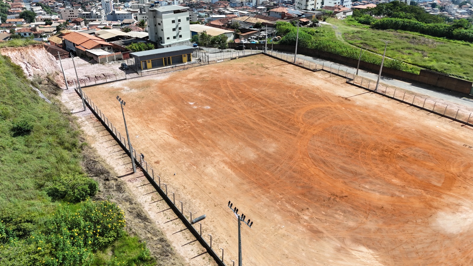 Campo do Guarani é reinaugurado.