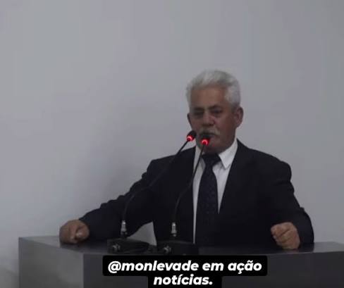 Vereador Sinval Dias cobra retorno do estacionamento rotativo no centro de João Monlevade.