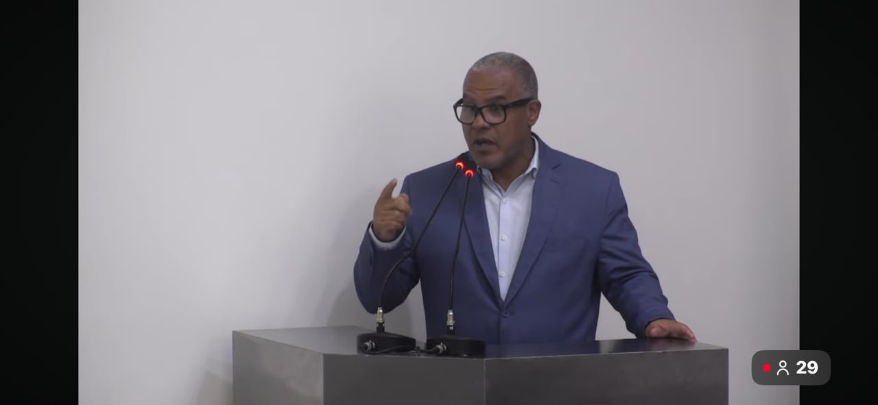 Dr. Sidney alerta para possível déficit financeiro e pede “pé no chão” à Prefeitura e à Câmara.