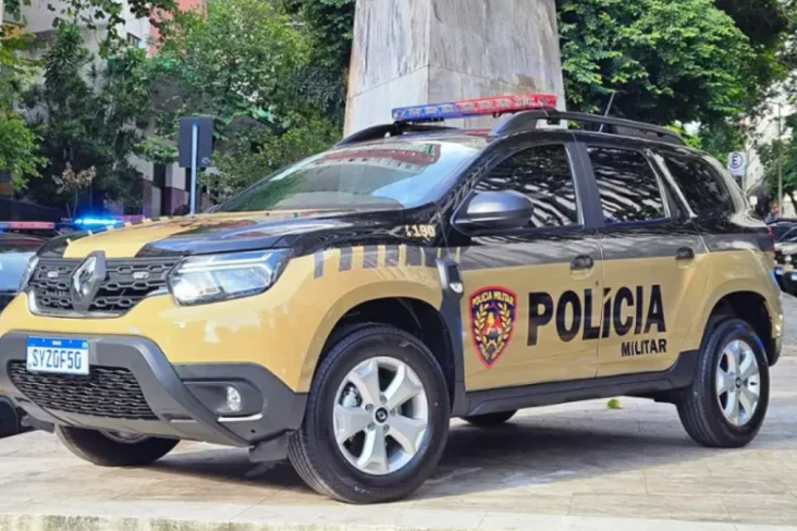 HOMEM É PRESO EM JOÃO MONLEVADE APÓS AMEAÇAR MULHER DE 62 ANOS COM FACA E DESCUMPRIR MEDIDA PROTETIVA.