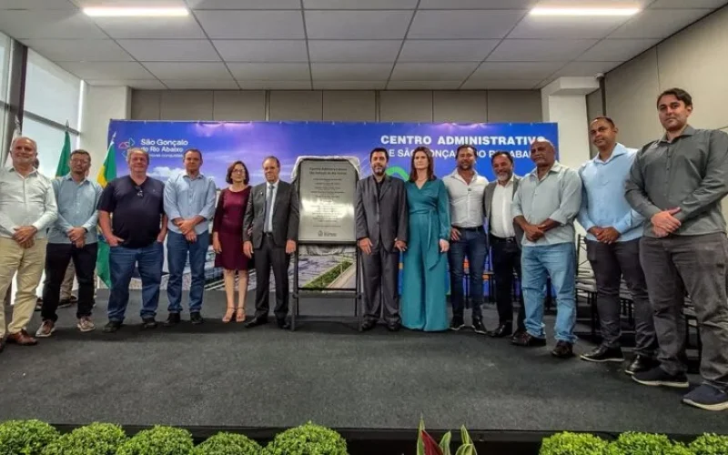 Novo Centro Administrativo consolida modernização da Prefeitura de São Gonçalo do Rio Abaixo.