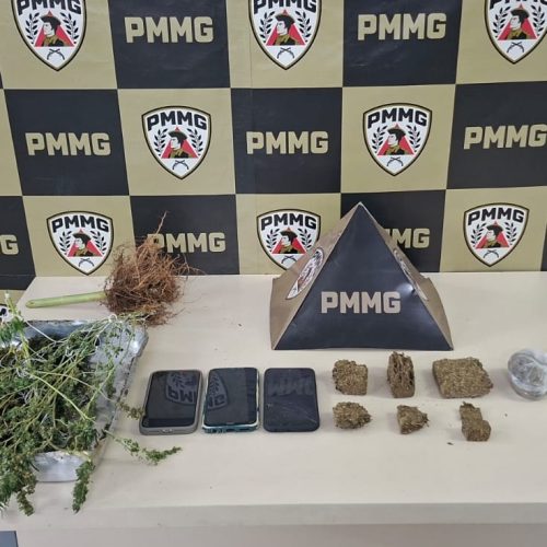 Polícia Militar descobre drogas em residência e prende suspeito por tráfico em João Monlevade.
