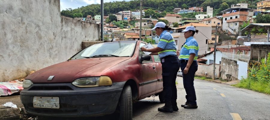 João Monlevade reforça fiscalização urbana e estabelece prazo rigoroso para retirada de veículos abandonados.
