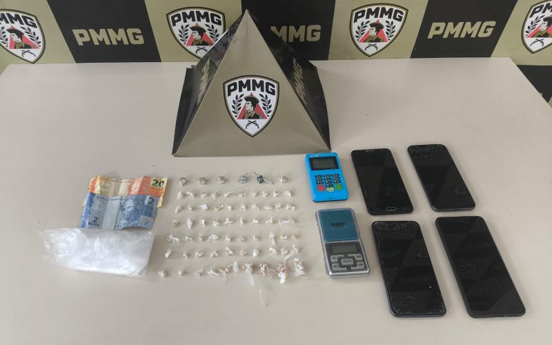 Operação policial em João Monlevade resulta em prisão e apreensão de crack preparado para venda.