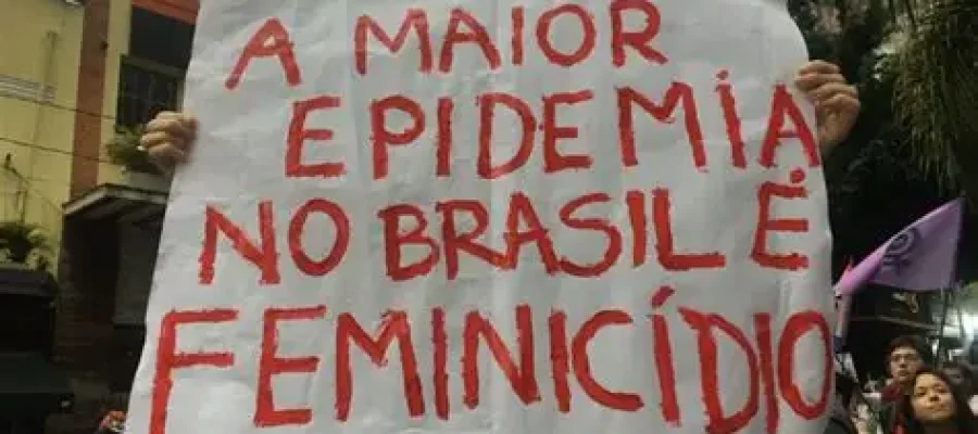 Após 72 feminicídios em seis meses, PM inicia operação Agosto Lilás em Minas com foco na prevenção,