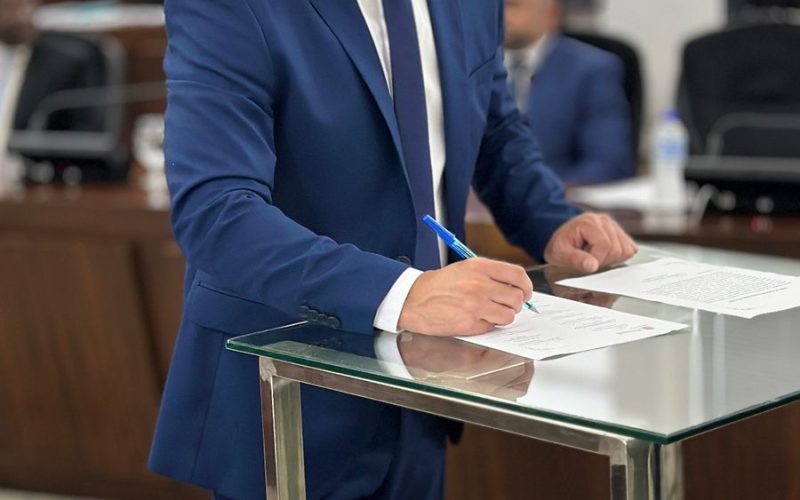 Câmara de João Monlevade é protagonista no desenvolvimento da cidade, diz Fernando Linhares.