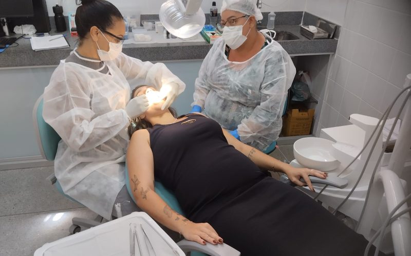 Secretaria de Saúde atualiza cobertura de Saúde Bucal.