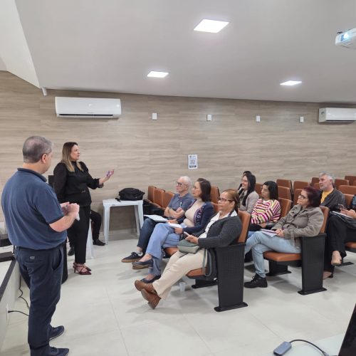 Controladoria de João Monlevade realiza reunião técnica sobre controle patrimonial.