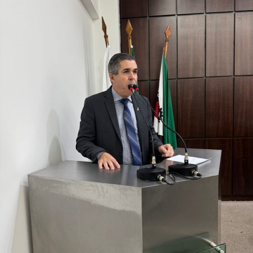 Câmara aprova projeto que proíbe contratação de condenados pela Lei Maria da Penha.