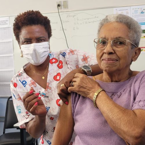 Secretaria de Saúde reforça a importância da vacinação contra a gripe influenza. 