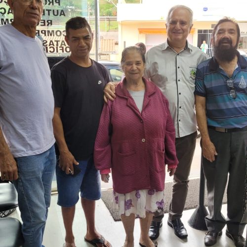 Prefeitura de João Monlevade retoma entrega de escrituras no bairro Nova Monlevade.