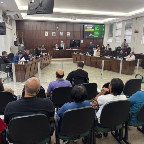 Vereadores aprovam empréstimo para obras de prevenção de enchentes financiamento de infraestrutura.