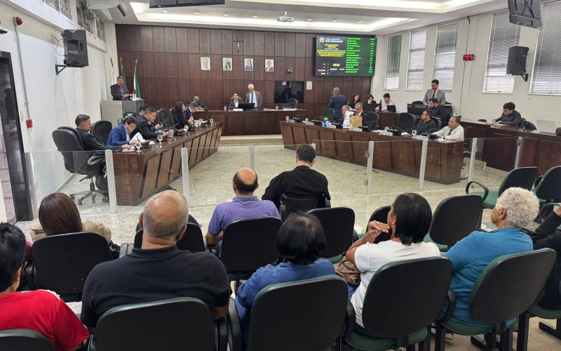 Vereadores aprovam empréstimo para obras de prevenção de enchentes financiamento de infraestrutura.