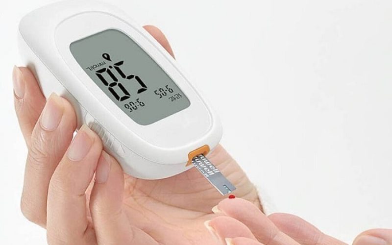 Secretaria de Saúde de João Monlevade orienta a suspensão do uso de glicosímetros e tiras de glicemia aos diabéticos.