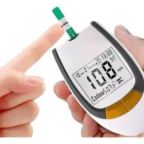 Farmácia Municipal volta a distribuir glicosímetros da marca OK Pro.