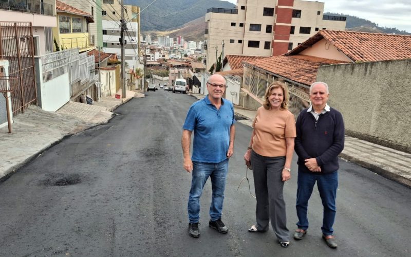 Prefeitura inicia asfaltamento de ruas no bairro Lourdes em João Monlevade.