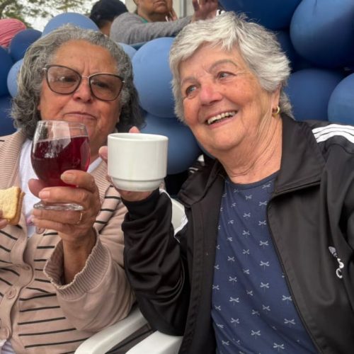 João Monlevade abre mês da melhor idade com café especial para idosos no Cras Bem Viver.