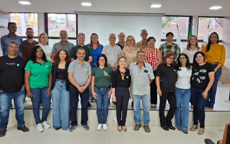 Prefeitura de João Monlevade dá posse à nova Cipa para gestão 2025/2026,Comissão reforça compromisso com segurança do trabalho e valorização dos servidores.