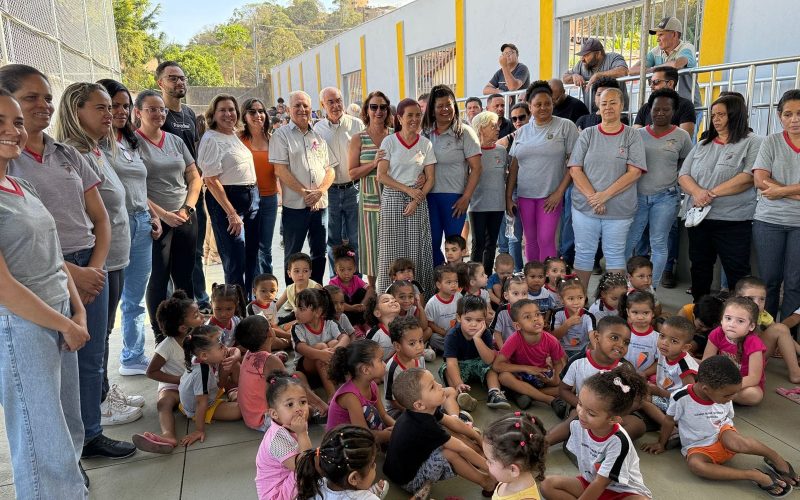Prefeitura de João Monlevade inaugura quadra poliesportiva no bairro Boa Vista.