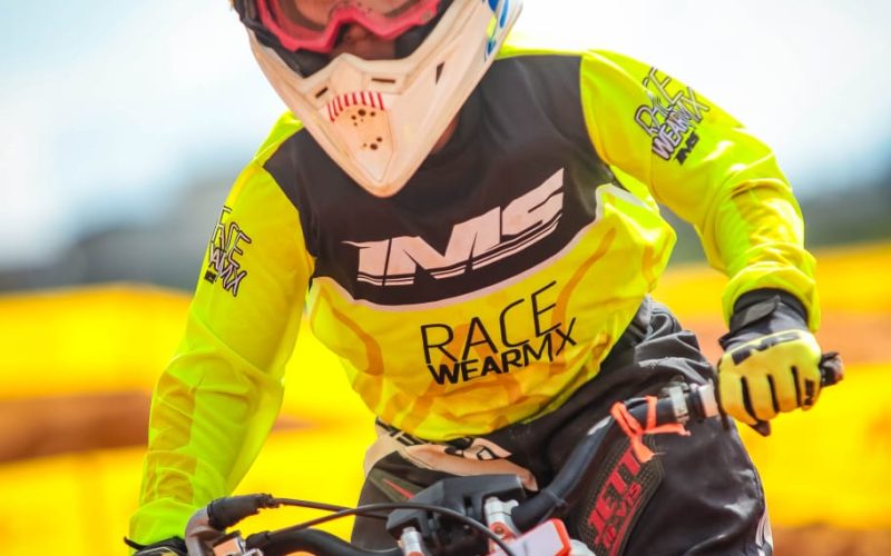 Piloto monlevadense de 8 anos conquista mais um título no motocross.