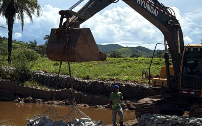 DAE executa obra emergencial em barragem e garante segurança no abastecimento de água em João Monlevade.