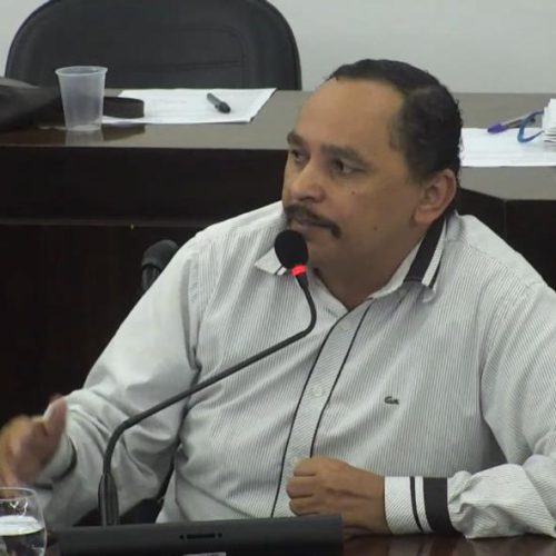 Vereador Revetrie Teixeira relata denúncias envolvendo CMEI e cobra apuração de possíveis irregularidades em João Monlevade.