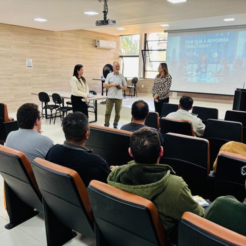 Prefeitura de João Monlevade promove capacitação sobre Reforma Tributária para servidores municipais.
