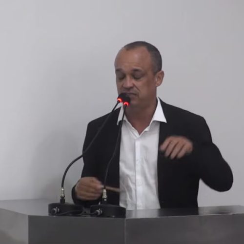 Bruno Cabeção cobra ações definitivas para problemas no bairro Serra do Egito.
