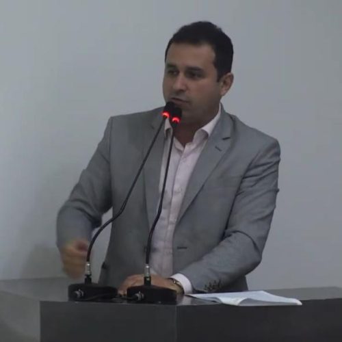 Marquinhos Dornellas cobra ações para melhorar o trânsito e critica falta de execução de leis em João Monlevade.