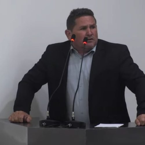 Vereador Zuza cobra melhorias no trânsito e providências durante obras em João Monlevade.