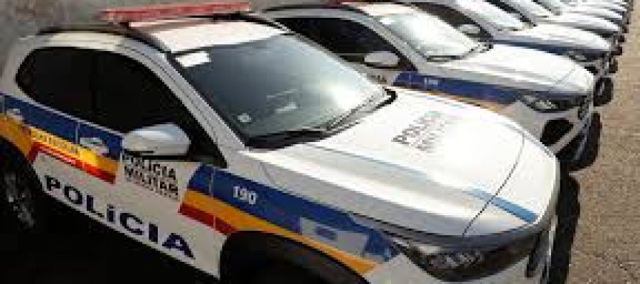 Operação da Polícia Militar resulta na prisão de três jovens e grande apreensão de drogas em Itabira.